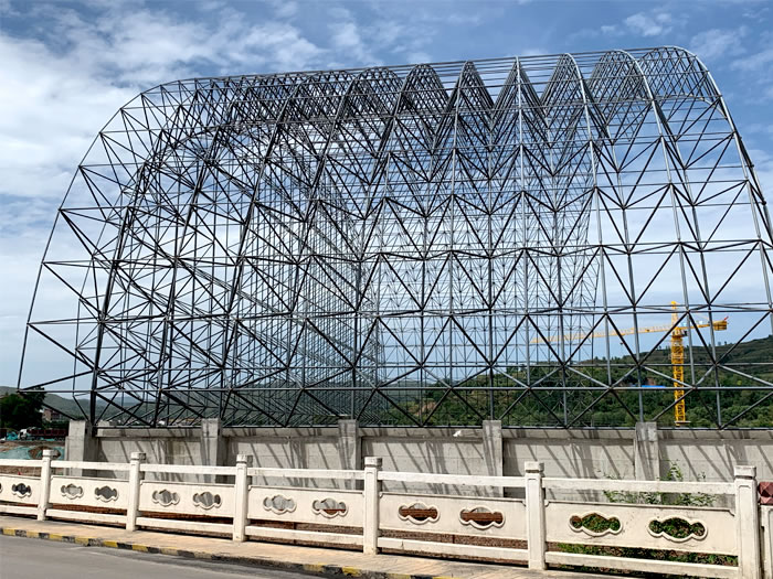 盖州山寨矿储煤棚网架